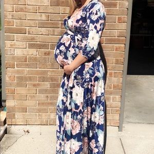 Maternity dress